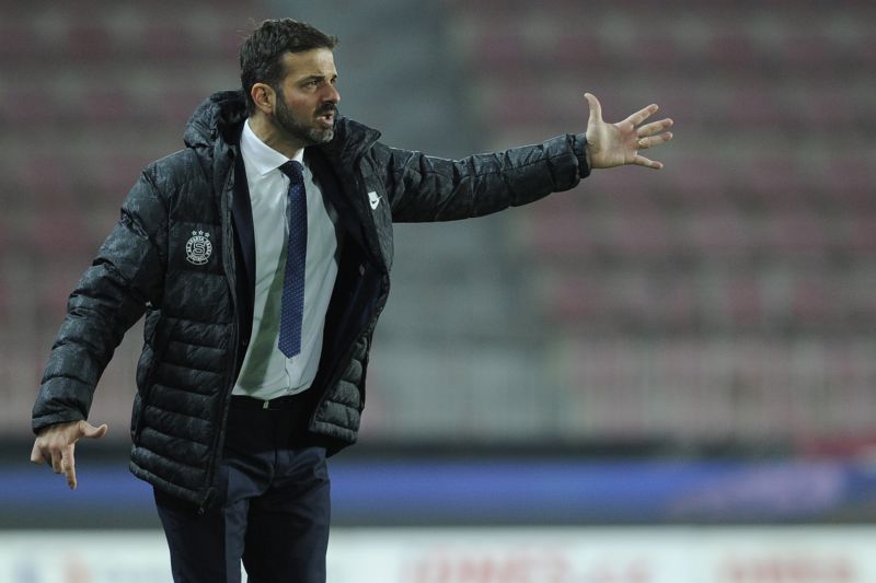 Andrea Stramaccioni má nadále důvěru představenstva klubu.