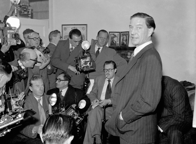 Fotografie Kima Philbyho z roku 1955.