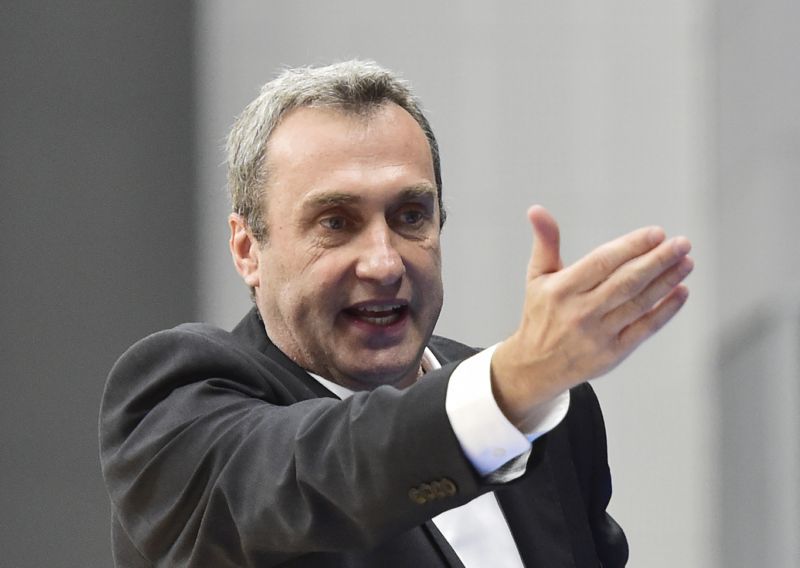 Trenérem basketbalové reprezentace zůstává Ronen Ginzburg.