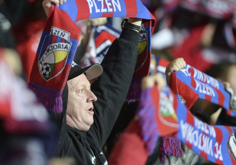 Fanoušek Viktorie Plzeň v Evropské lize.