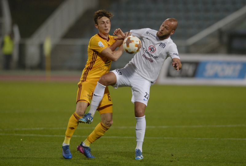 Dukla se na domácím hřišti střetla v rámci 11. kola se Slováckem.