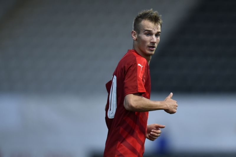 Fotbalista Václav Černý si v reprezentačním dresu jen tak nezahraje.