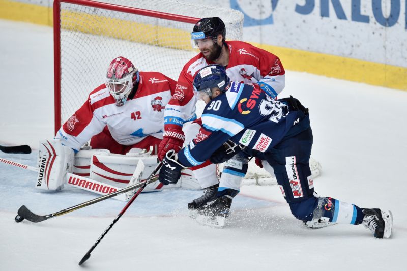 Liberec se v dalším kole extraligy střetl s Olomoucí. Liberec se v dalším kole extraligy střetl s Olomoucí.