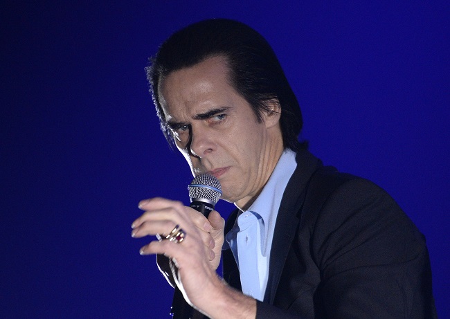 Australský muzikant a zpěvák Nick Cave.