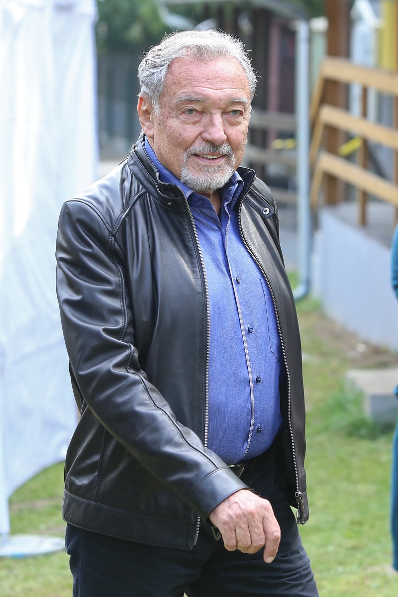 Karel Gott.