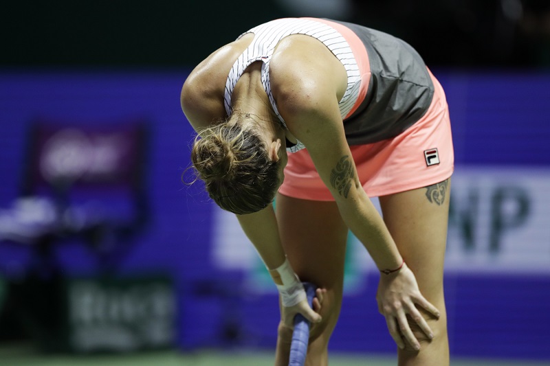 Karolína Plíšková končí na Turnaji mistryň na raketě Caroline Wozniacki.