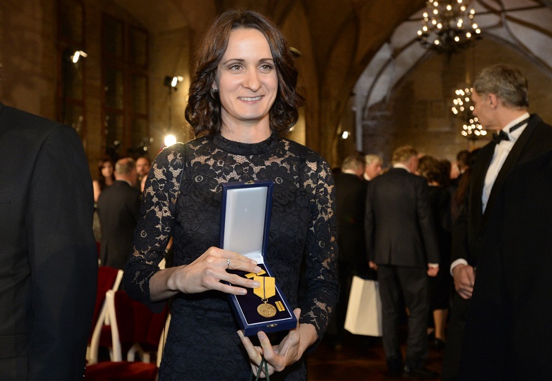 Rychlobruslařka Martina Sáblíková přebrala medaili Za zásluhy.