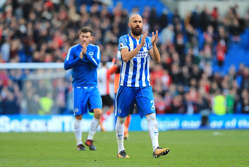 Fotbalisté Brightonu remizovali v desátém kole anglické ligy se Southamptonem 1:1.