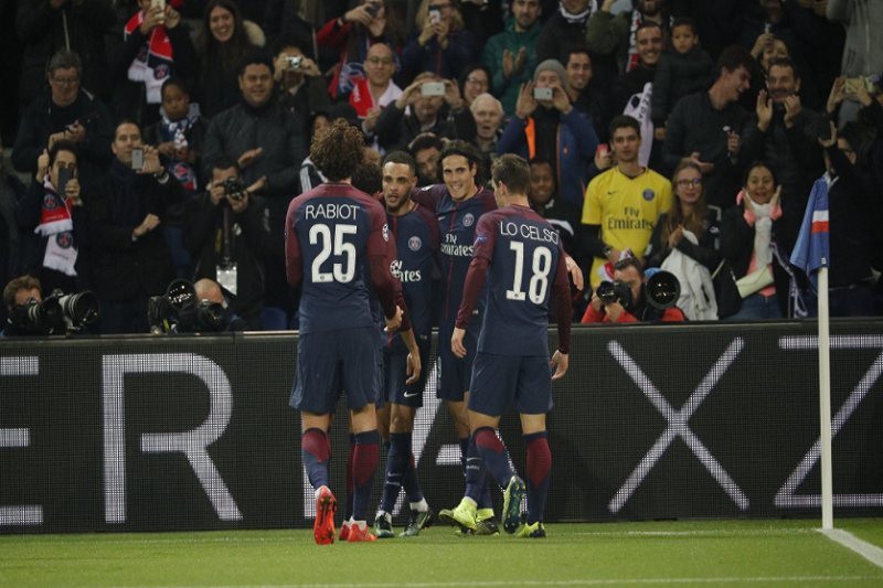 PSG postupuje, Kurwaza vstřelil rekordní hattrick.