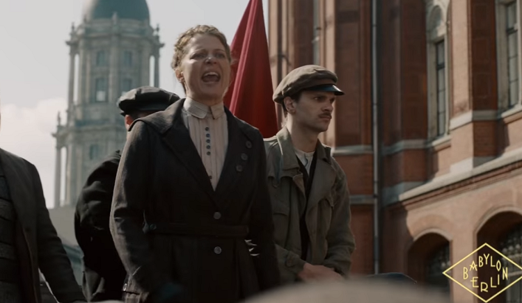 Snímek ze seriálu Babylon Berlin. Snímek ze seriálu Babylon Berlin.