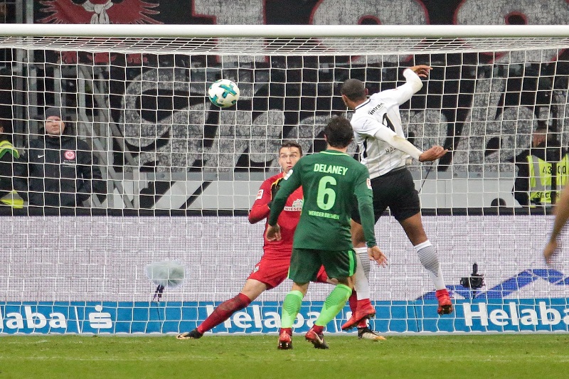 Fotbalistům Brém nepomohla ani změna trenéra.