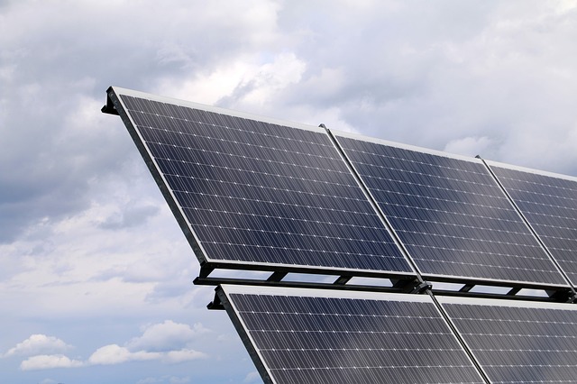 Solární elektrárna.