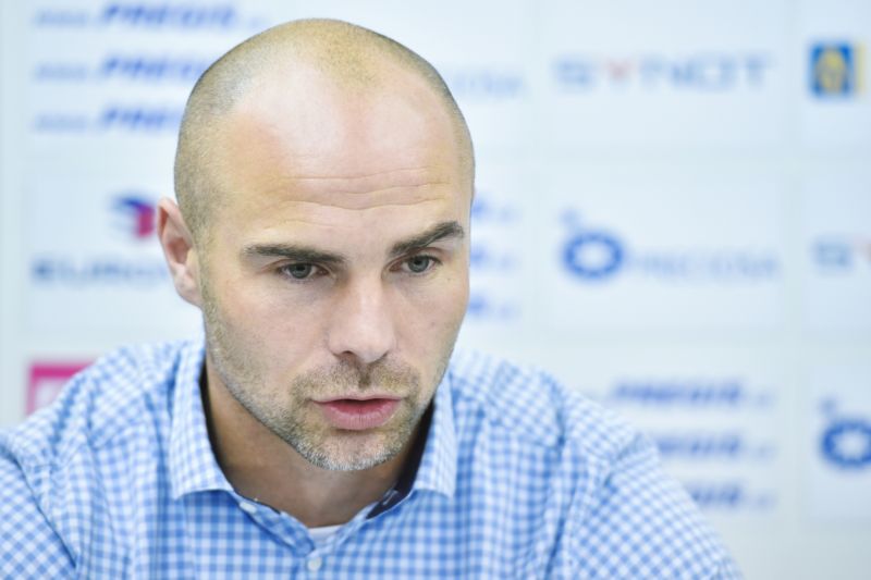 Zatím ještě liberecký sportovní ředitel Jan Nezmar.