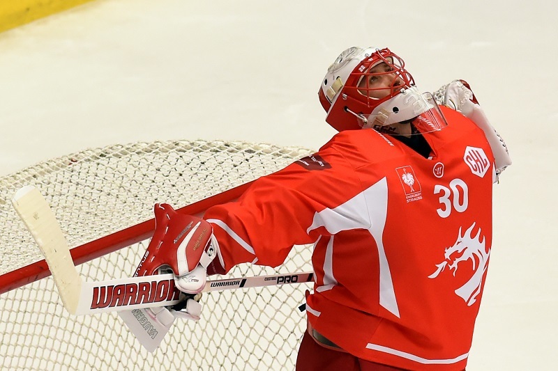 Šimon Hrubec, brankář Ocelářů.