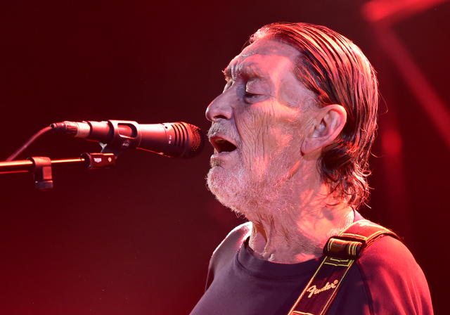 Britský kytarista a zpěvák Chris Rea vystoupil 7. listopadu v pražském Kongresovém centru.