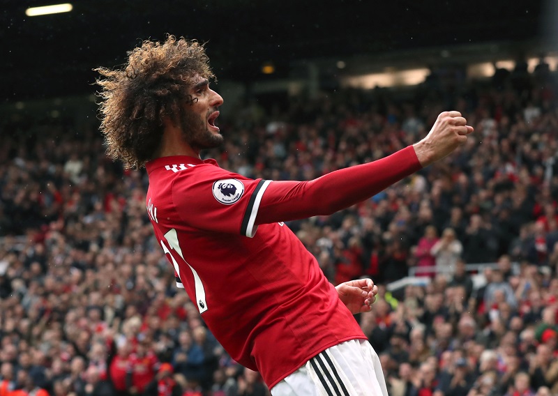 Záložník Manchesteru United Marouane Fellaini (archivní foto).