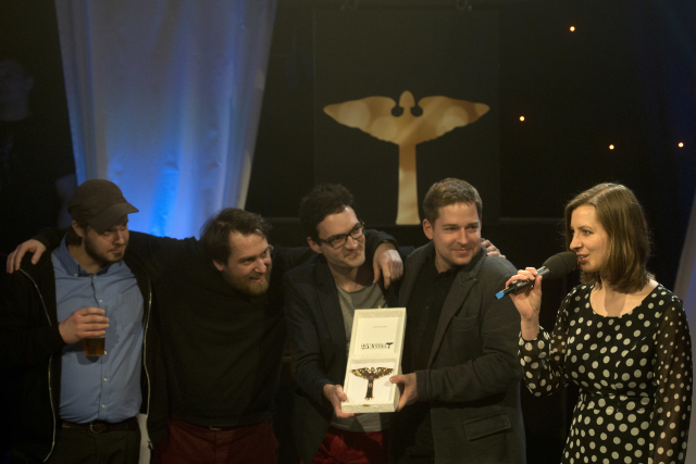 Autoři hudby na albu The Prague Six, které natočil soubor Concept Art Orchestra, převzali roku 2016 v Praze žánrovou Cenu Anděl v kategorii jazz & blues. Zleva Jan Jirucha, Tomáš Sýkora, Martin Brunner, Vít Křišťan a Štěpánka Balcarová.