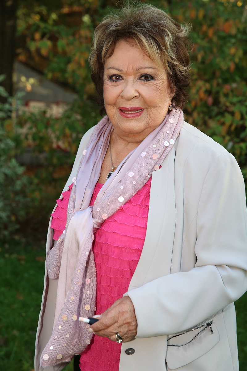 Jiřina Bohdalová.