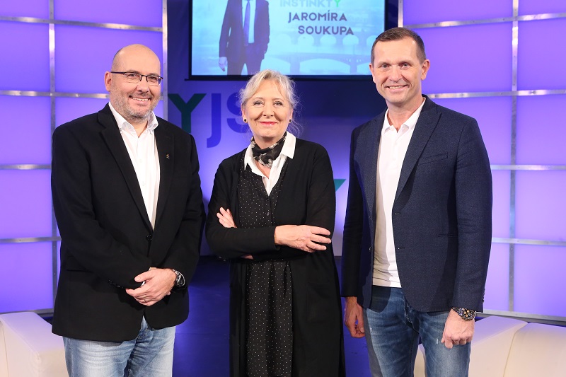 Zleva Miroslav Bobek, Helena Třeštíková a Jaromír Soukup.
