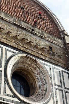 Santa Maria del Fiore je dominantou italské Florencie.