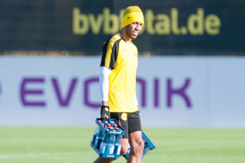 Pierre-Emerick Aubameyang při tréninku svého Dortmundu.