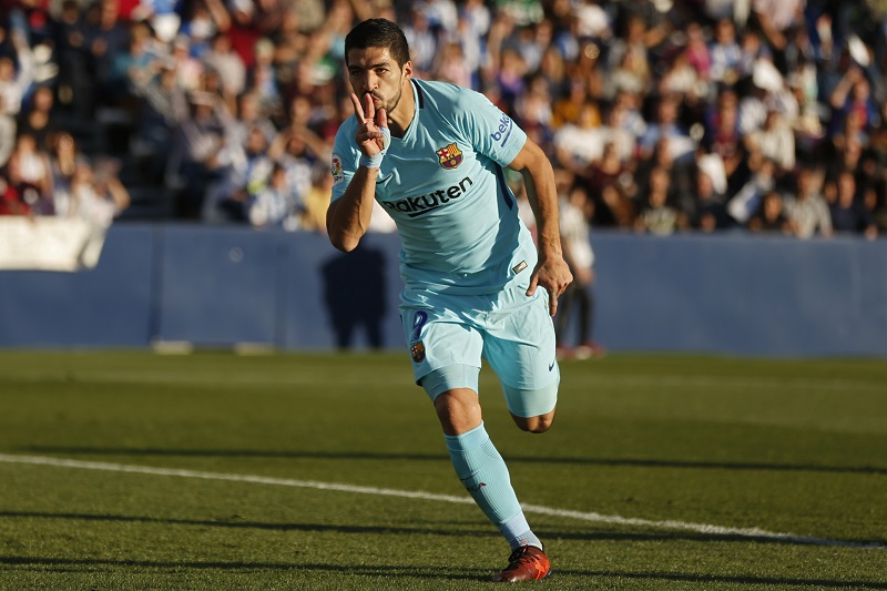Dva góly Barcelony vstřelil útočník Luis Suárez.