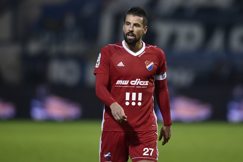 Fotbalista Baníku Milan Baroš prožívá nejhorší sezónu.