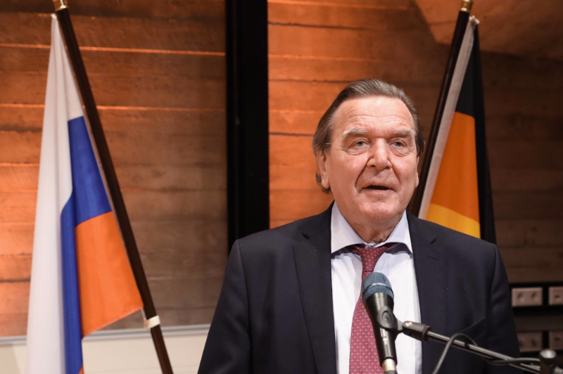 Bývalý kancléř Gerhard Schröder.
