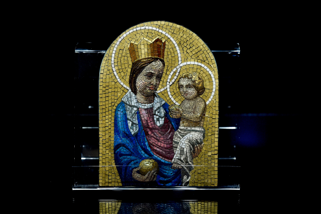Vatikánská mikromozaika Hejnické madony. 