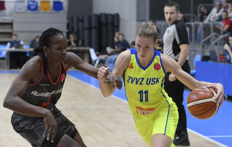 Basketbalistky USK Praha slaví první venkovní výhru v Evropské lize.