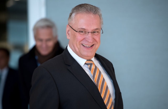 Joachim Herrmann.