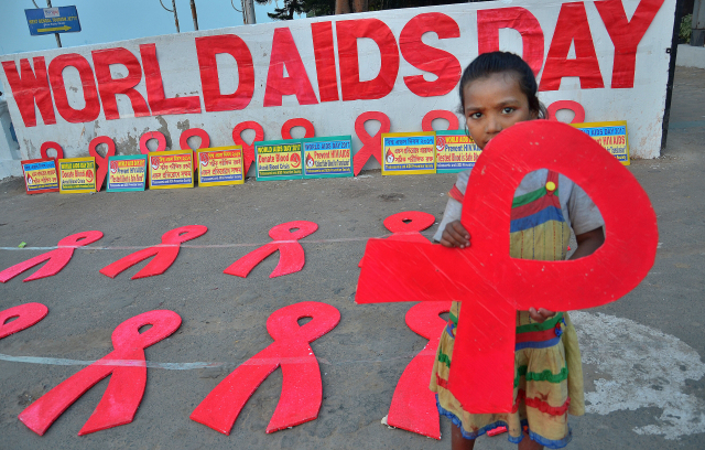 Světový den boje proti AIDS je připomínán každoročně 1. prosince (ilustrační foto).