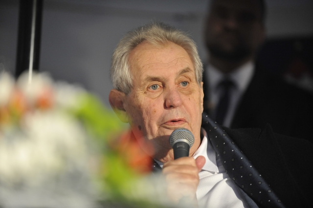 Kandidát na vítěze lednové prezidentské volby - M. Zeman.