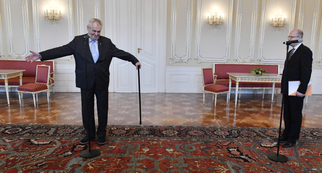 Miloš Zeman (vlevo) a Bohuslav Sobotka.