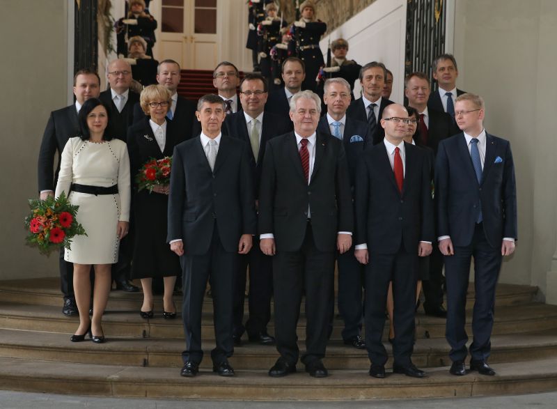 Sobotkova vláda končí.