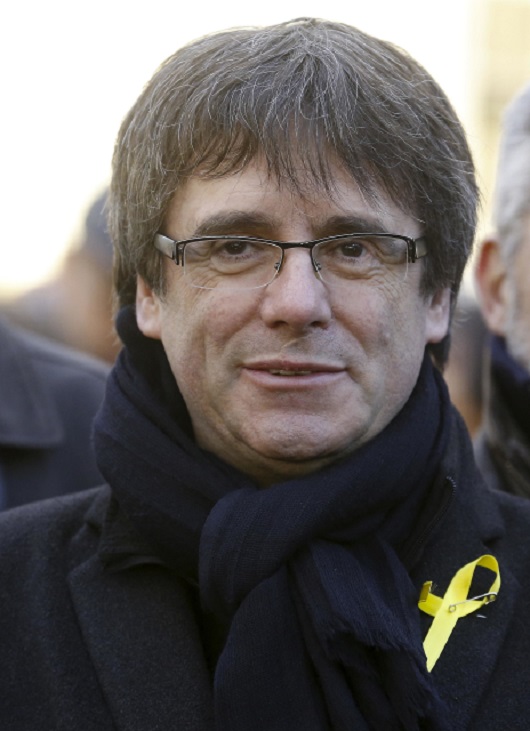 Carles Puigdemont. Carles Puigdemont.