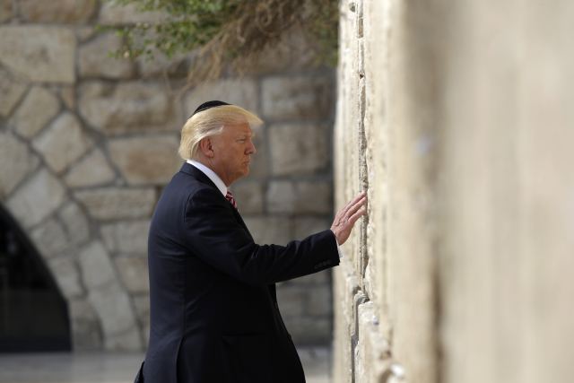Prezident Donald Trump u Zdi nářků.
