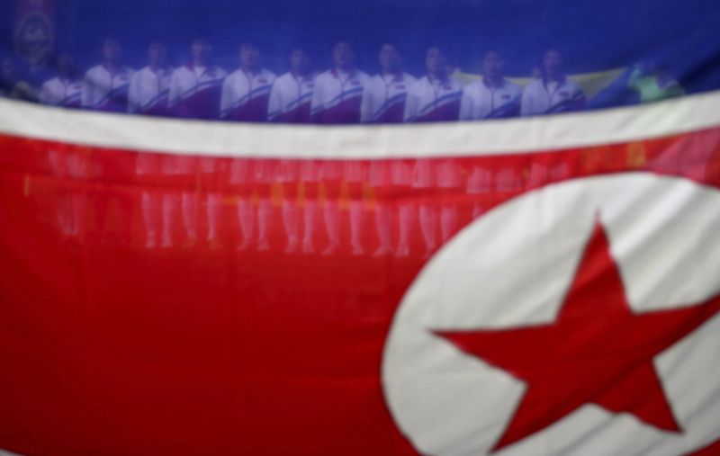 Fotbalisté KLDR mají na japonském turnaji smůlu. Fotbalisté KLDR mají na japonském turnaji smůlu.