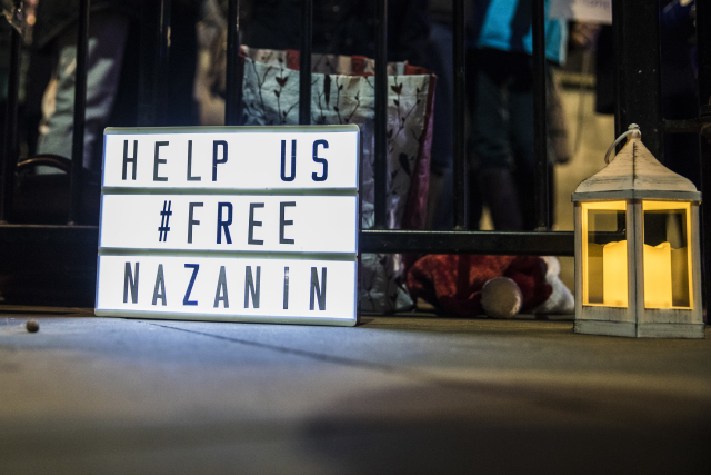 Protest za propuštění vězněné Nazanin Zaghariovo-Ratcliffeové v Londýně. Protest za propuštění vězněné Nazanin Zaghariovo-Ratcliffeové v Londýně.