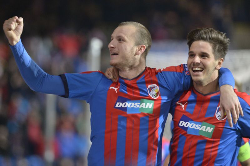Fotbalisté Plzně postoupili do jarní fáze Evropské ligy jako jediní z trojice českých klubů.