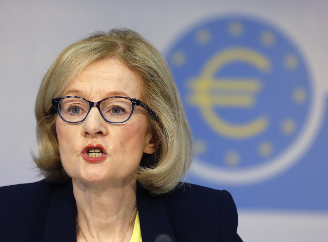 Předsedkyně Rady dohledu ECB Daniele Nouyová.