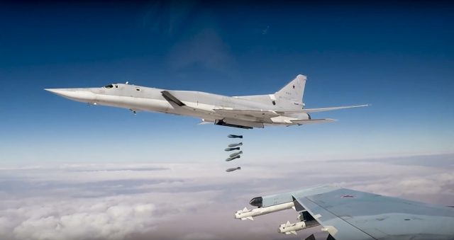Ruské nadzvukové bombardéry Tu-22M3. Ruské nadzvukové bombardéry Tu-22M3.