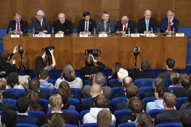 Kandidáti na prezidenta na debatě v Brně.