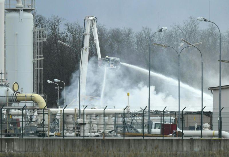 Explozi v plynovém terminálu mohl způsobit nový filtr. Explozi v plynovém terminálu mohl způsobit nový filtr.