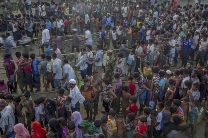 Podle Lékařů bez hranic bylo v Barmě za měsíc zabito 6700 Rohingů.