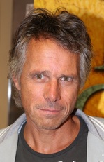 Janek Ledecký.
