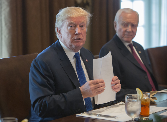 Prezident Donald Trump na dvoukomorovém setkání v Bílém domě, které se týká daňové reformy.