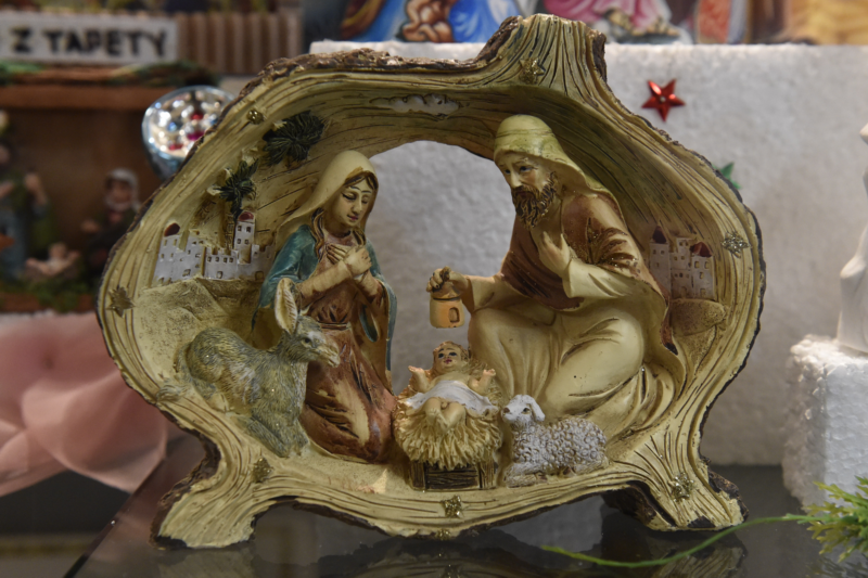 Sběratel vlastní 1540 betlémů.