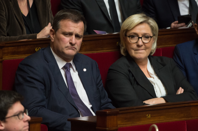 Louis Aliot a Marine Le Penová.