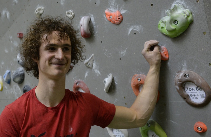 Český lezec Adam Ondra (ilustrační foto). Český lezec Adam Ondra (ilustrační foto).